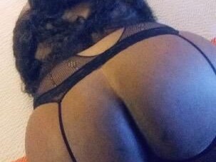 vickie-female-escorts-in-everett-wa