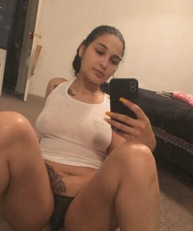 female-escorts-in-boston-ma-617-843-4586-big-1