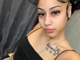 rain-female-escorts-in-detroit-mi