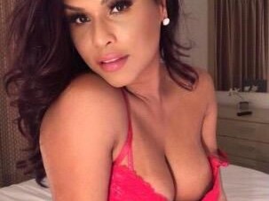 patrick-shemale-escort-in-portland-me