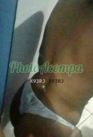naty-bombom-uma-bela-negra-peituda-com-labios-bem-macios-para-fazer-um-oral-gostosinho-photoacompanhantes-big-4