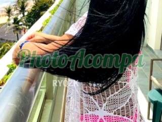 isadora-morena-alta-peitinho-natural-e-cabelo-no-bumbum-photoacompanhantes