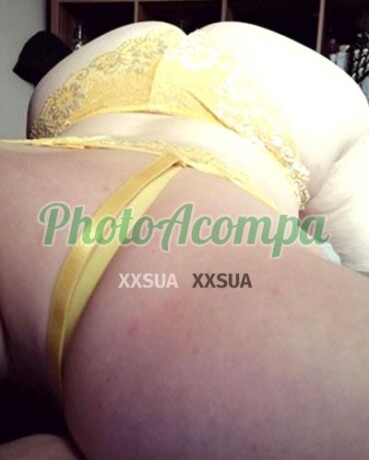 gabi-gatinha-deliciosa-vem-gozar-junto-comigo-photoacompanhantes-big-1